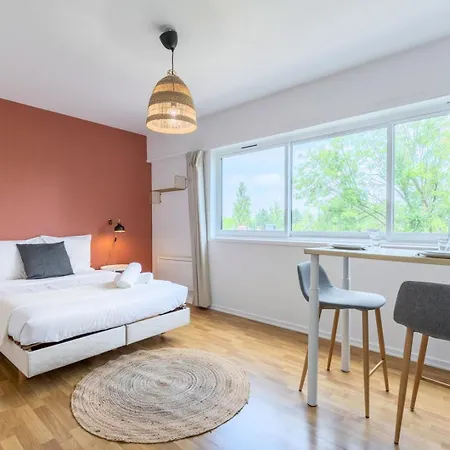 Croise Laroche Equipped Studio! Апартаменты Марк-ан-Барёль